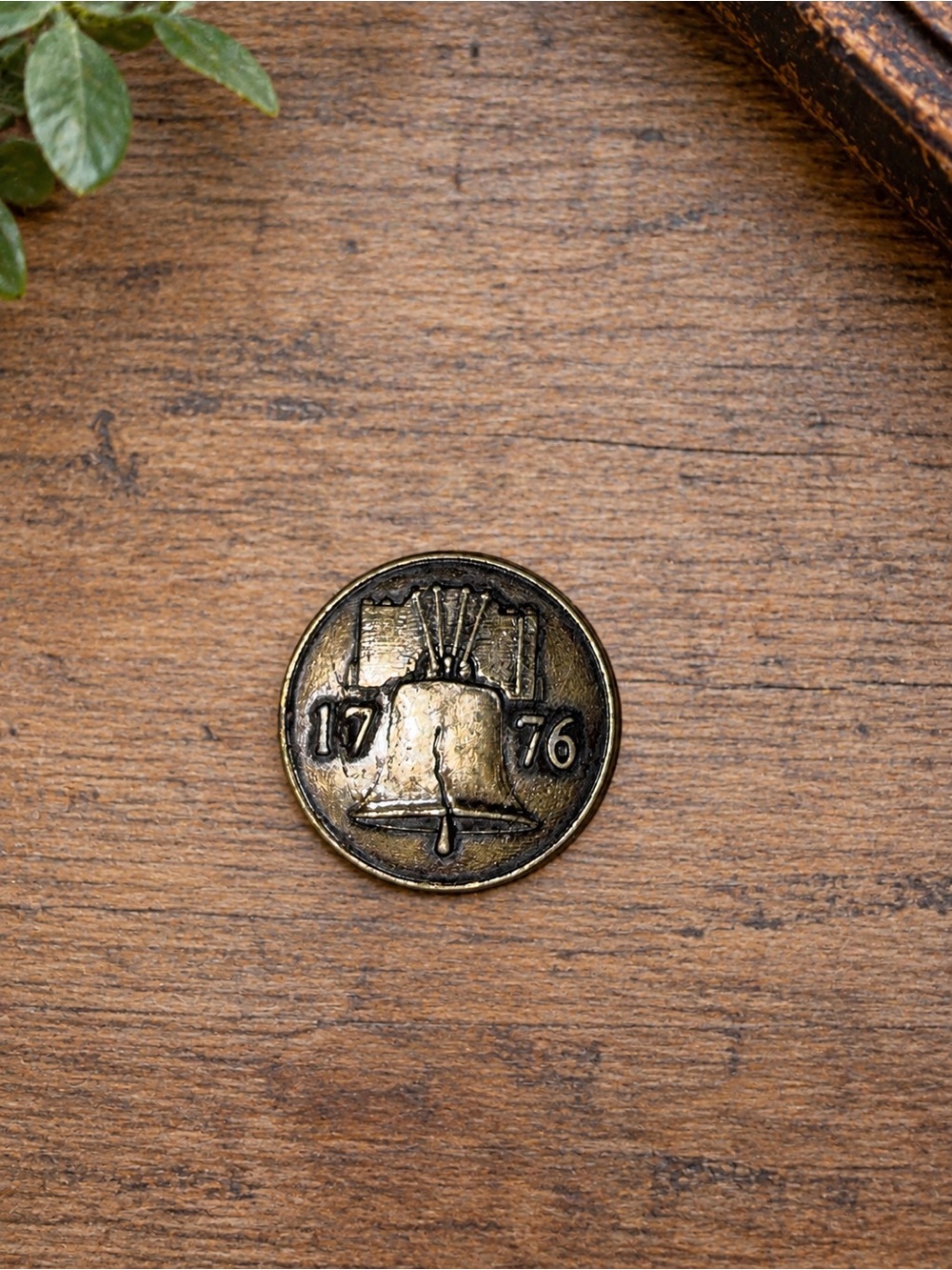 Vintage History Channel Club 1776 Liberty Bell Eagle Commemorative Token Coin
